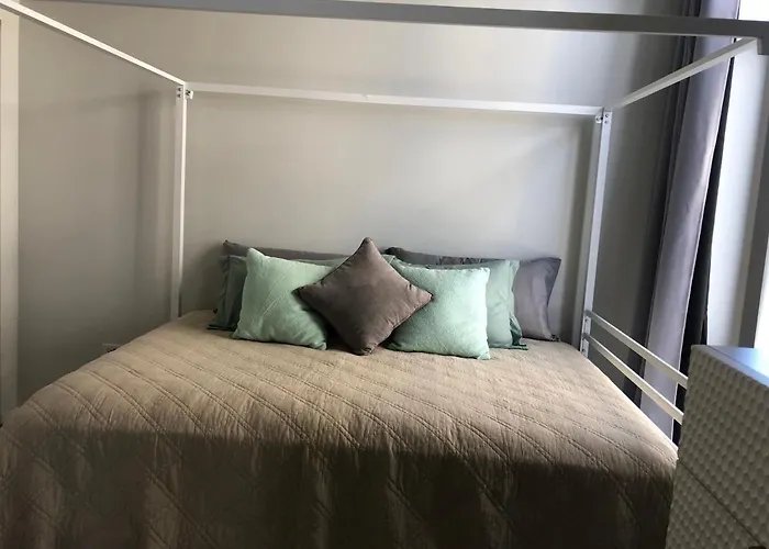 Winter Wonderland Retreat And Your Chill Getaway * Chicago